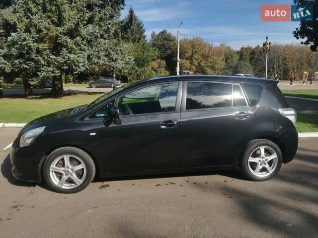 Тойота Версо 2009 в Ровно на Automoto.ua Черный Тойота Версо, объемом двигателя 2.2 л и пробегом 246 тыс. км за 9500 $, фото 3 на Automoto.ua