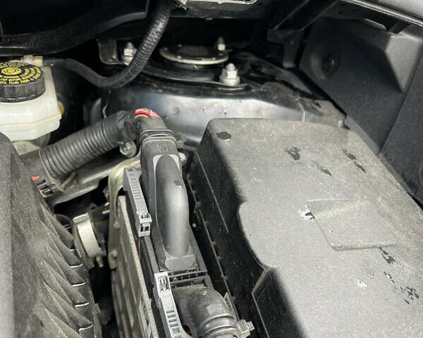 Чорний Тойота Версо, об'ємом двигуна 1.8 л та пробігом 206 тис. км за 11900 $, фото 24 на Automoto.ua