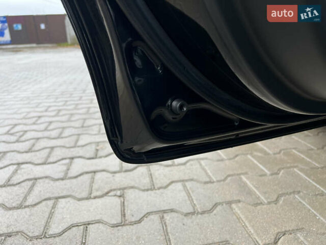 Чорний Тойота Версо, об'ємом двигуна 1.8 л та пробігом 206 тис. км за 11900 $, фото 30 на Automoto.ua