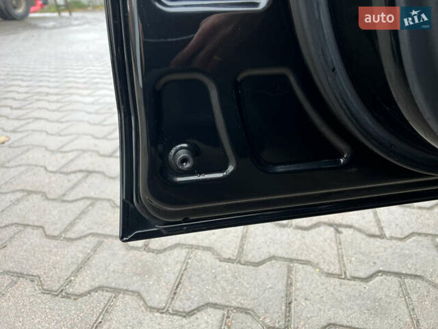 Чорний Тойота Версо, об'ємом двигуна 1.8 л та пробігом 206 тис. км за 11900 $, фото 28 на Automoto.ua