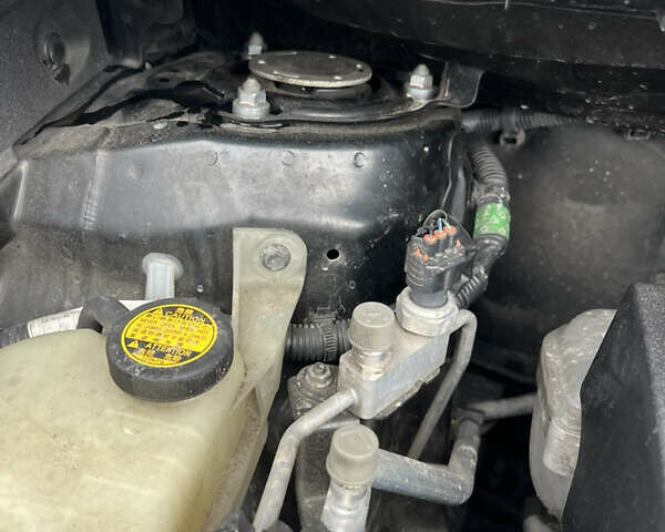 Чорний Тойота Версо, об'ємом двигуна 1.8 л та пробігом 206 тис. км за 11900 $, фото 25 на Automoto.ua