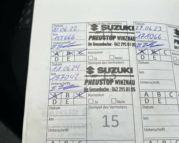 Чорний Тойота Версо, об'ємом двигуна 1.8 л та пробігом 206 тис. км за 11900 $, фото 3 на Automoto.ua