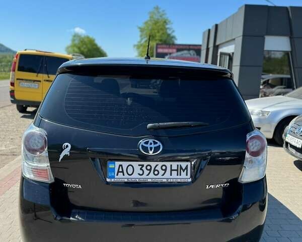 Чорний Тойота Версо, об'ємом двигуна 1.6 л та пробігом 190 тис. км за 8000 $, фото 4 на Automoto.ua