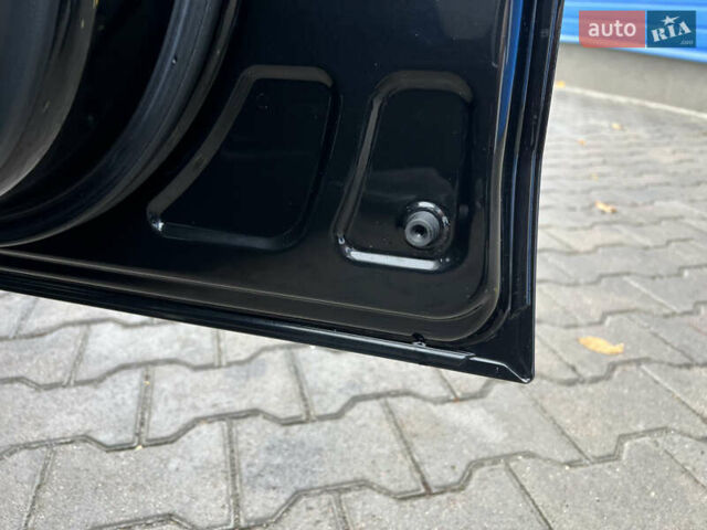 Чорний Тойота Версо, об'ємом двигуна 1.8 л та пробігом 206 тис. км за 11900 $, фото 41 на Automoto.ua