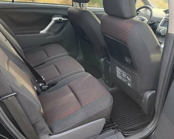 Чорний Тойота Версо, об'ємом двигуна 2 л та пробігом 250 тис. км за 8500 $, фото 12 на Automoto.ua