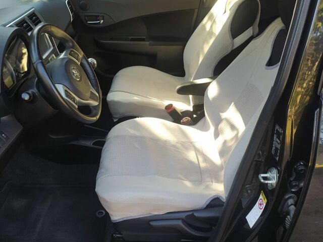 Черный Тойота Версо, объемом двигателя 1.3 л и пробегом 294 тыс. км за 6500 $, фото 10 на Automoto.ua