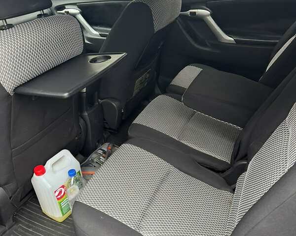 Черный Тойота Версо, объемом двигателя 2 л и пробегом 235 тыс. км за 8000 $, фото 9 на Automoto.ua