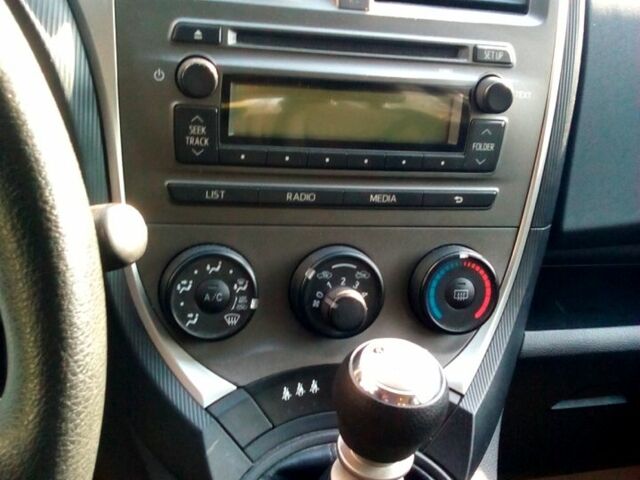 Черный Тойота Версо, объемом двигателя 1.4 л и пробегом 210 тыс. км за 6000 $, фото 6 на Automoto.ua