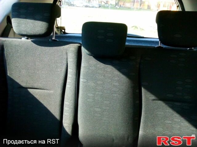 Черный Тойота Версо, объемом двигателя 1.4 л и пробегом 210 тыс. км за 6000 $, фото 7 на Automoto.ua