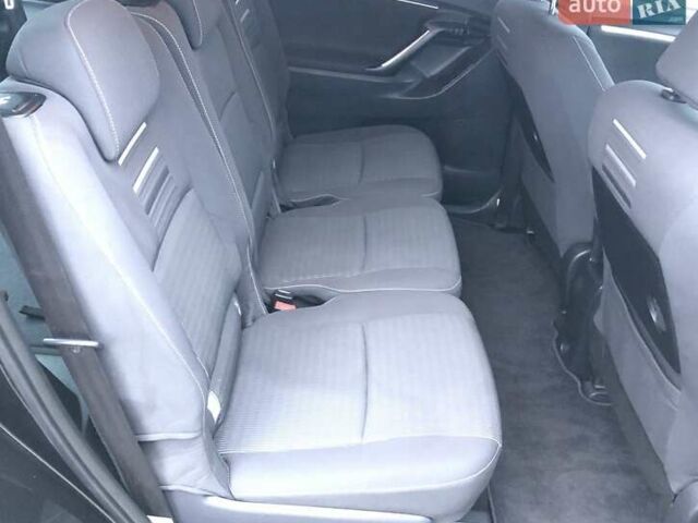 Чорний Тойота Версо, об'ємом двигуна 1.8 л та пробігом 181 тис. км за 10900 $, фото 8 на Automoto.ua