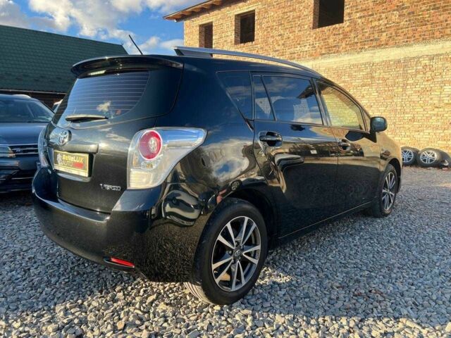 Черный Тойота Версо, объемом двигателя 2 л и пробегом 232 тыс. км за 8999 $, фото 7 на Automoto.ua