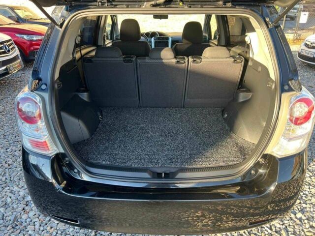 Черный Тойота Версо, объемом двигателя 2 л и пробегом 232 тыс. км за 8999 $, фото 10 на Automoto.ua