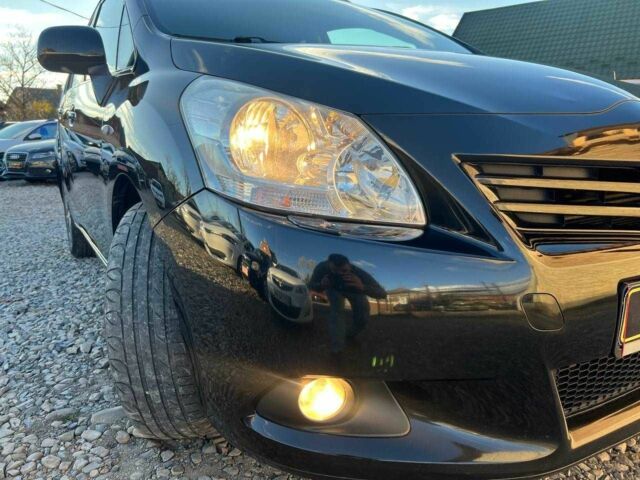 Черный Тойота Версо, объемом двигателя 2 л и пробегом 232 тыс. км за 8999 $, фото 23 на Automoto.ua