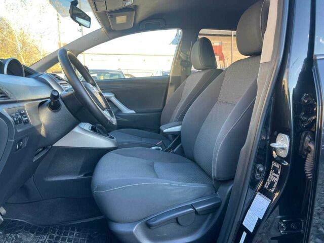 Черный Тойота Версо, объемом двигателя 2 л и пробегом 232 тыс. км за 8999 $, фото 14 на Automoto.ua