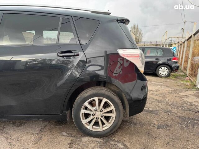 Черный Тойота Версо, объемом двигателя 2 л и пробегом 278 тыс. км за 9490 $, фото 2 на Automoto.ua