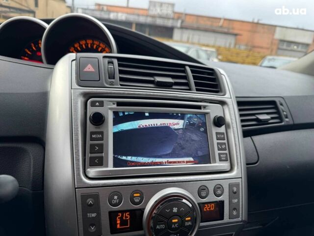 Черный Тойота Версо, объемом двигателя 2 л и пробегом 278 тыс. км за 9490 $, фото 16 на Automoto.ua