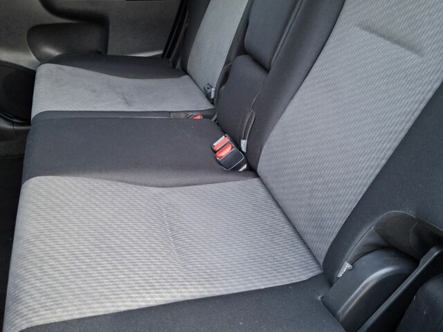 Фиолетовый Тойота Версо, объемом двигателя 1.4 л и пробегом 244 тыс. км за 8999 $, фото 15 на Automoto.ua