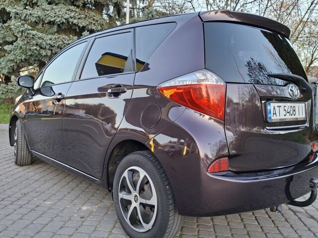Фиолетовый Тойота Версо, объемом двигателя 1.4 л и пробегом 244 тыс. км за 8999 $, фото 7 на Automoto.ua