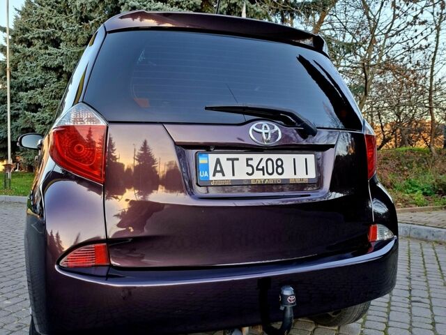 Фиолетовый Тойота Версо, объемом двигателя 1.4 л и пробегом 244 тыс. км за 8999 $, фото 5 на Automoto.ua