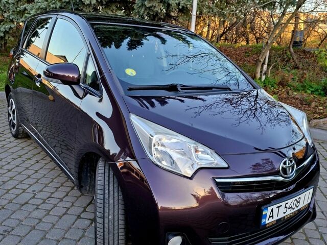 Фиолетовый Тойота Версо, объемом двигателя 1.4 л и пробегом 244 тыс. км за 8999 $, фото 10 на Automoto.ua