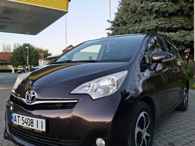 Фиолетовый Тойота Версо, объемом двигателя 1.4 л и пробегом 244 тыс. км за 8999 $, фото 4 на Automoto.ua