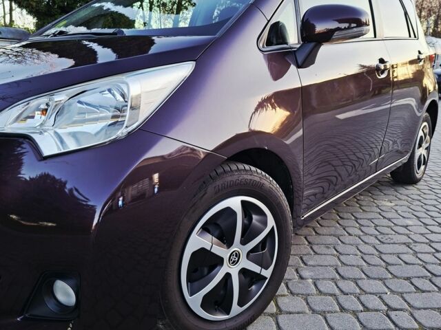 Фиолетовый Тойота Версо, объемом двигателя 1.4 л и пробегом 244 тыс. км за 8999 $, фото 6 на Automoto.ua