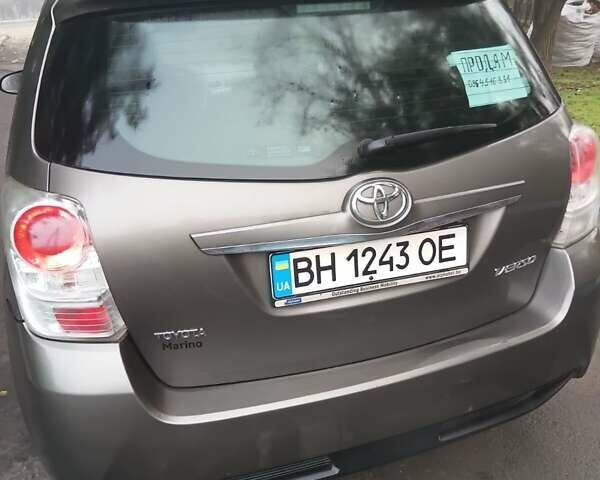 Коричневый Тойота Версо, объемом двигателя 1.5 л и пробегом 167 тыс. км за 10000 $, фото 4 на Automoto.ua