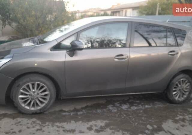 Коричневый Тойота Версо, объемом двигателя 1.5 л и пробегом 167 тыс. км за 10000 $, фото 12 на Automoto.ua