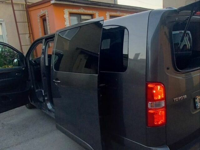 Коричневый Тойота Версо, объемом двигателя 2 л и пробегом 17 тыс. км за 50000 $, фото 3 на Automoto.ua