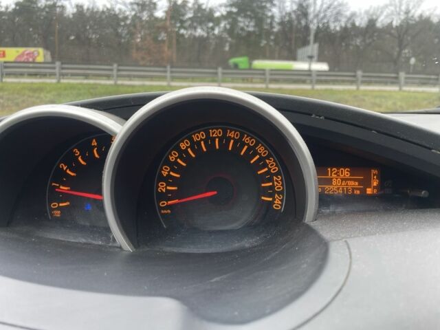 Червоний Тойота Версо, об'ємом двигуна 2 л та пробігом 225 тис. км за 8836 $, фото 13 на Automoto.ua