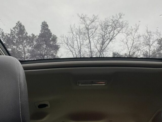 Червоний Тойота Версо, об'ємом двигуна 2 л та пробігом 225 тис. км за 8836 $, фото 21 на Automoto.ua