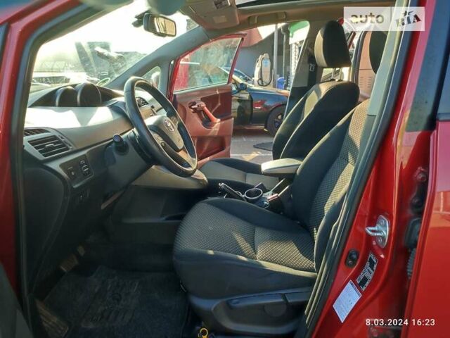 Красный Тойота Версо, объемом двигателя 2.23 л и пробегом 252 тыс. км за 10319 $, фото 22 на Automoto.ua