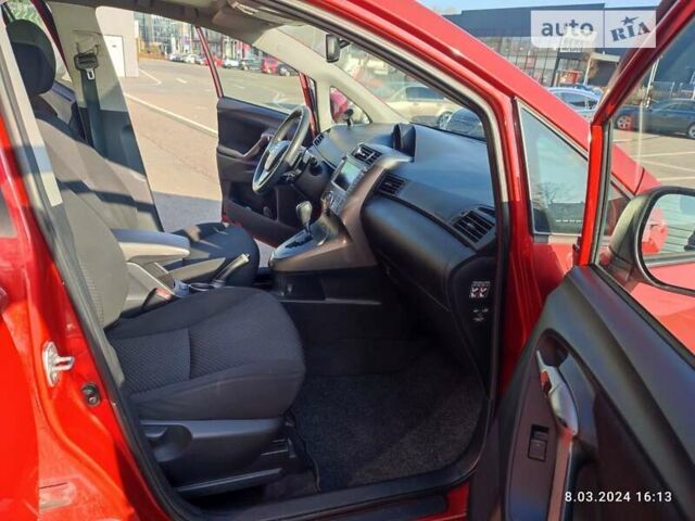 Красный Тойота Версо, объемом двигателя 2.23 л и пробегом 252 тыс. км за 10319 $, фото 39 на Automoto.ua