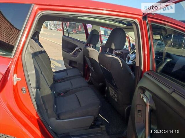 Красный Тойота Версо, объемом двигателя 2.23 л и пробегом 252 тыс. км за 10319 $, фото 38 на Automoto.ua