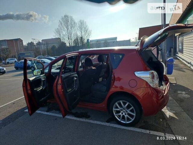Красный Тойота Версо, объемом двигателя 2.23 л и пробегом 252 тыс. км за 10319 $, фото 35 на Automoto.ua