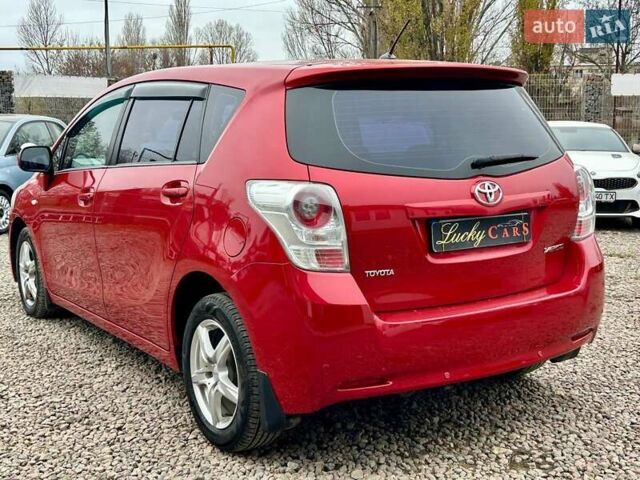 Красный Тойота Версо, объемом двигателя 2 л и пробегом 175 тыс. км за 8700 $, фото 7 на Automoto.ua