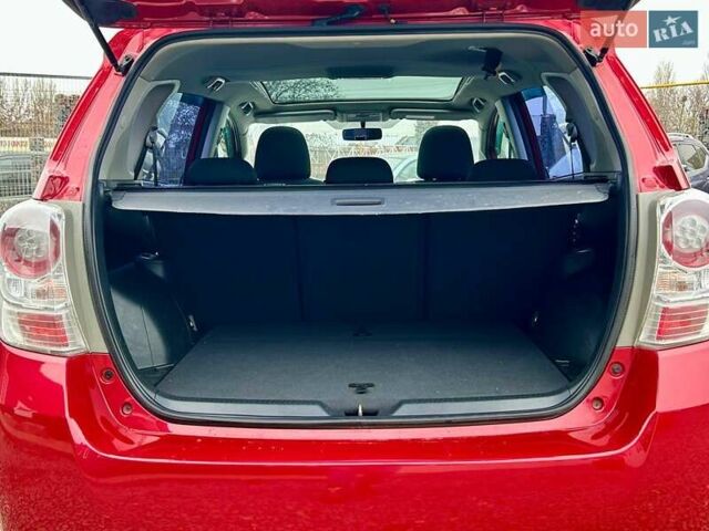 Красный Тойота Версо, объемом двигателя 2 л и пробегом 175 тыс. км за 8700 $, фото 27 на Automoto.ua