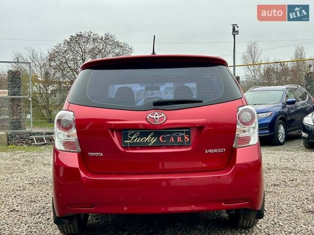 Красный Тойота Версо, объемом двигателя 2 л и пробегом 175 тыс. км за 8700 $, фото 5 на Automoto.ua
