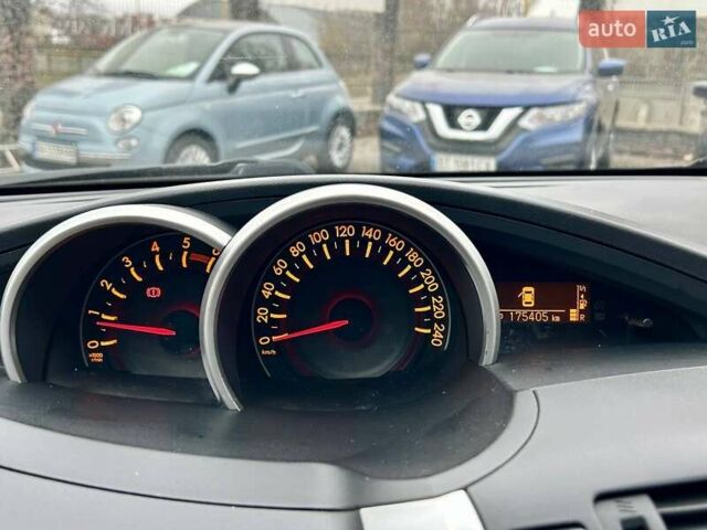 Красный Тойота Версо, объемом двигателя 2 л и пробегом 175 тыс. км за 8700 $, фото 21 на Automoto.ua