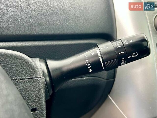 Красный Тойота Версо, объемом двигателя 2 л и пробегом 175 тыс. км за 8700 $, фото 20 на Automoto.ua