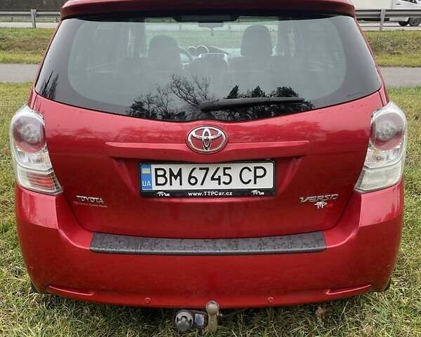 Красный Тойота Версо, объемом двигателя 2 л и пробегом 225 тыс. км за 8836 $, фото 5 на Automoto.ua