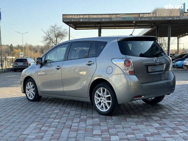 Тойота Версо, объемом двигателя 2.2 л и пробегом 162 тыс. км за 12500 $, фото 10 на Automoto.ua