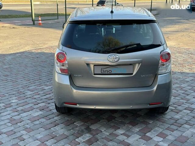 Тойота Версо, объемом двигателя 2.2 л и пробегом 162 тыс. км за 12500 $, фото 11 на Automoto.ua
