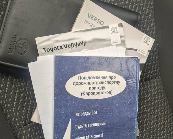 Тойота Версо, объемом двигателя 1.6 л и пробегом 209 тыс. км за 9500 $, фото 53 на Automoto.ua