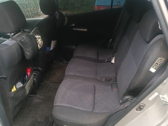 Сірий Тойота Версо, об'ємом двигуна 2 л та пробігом 345 тис. км за 2500 $, фото 5 на Automoto.ua