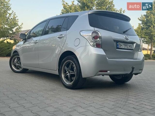 Серый Тойота Версо, объемом двигателя 2.23 л и пробегом 192 тыс. км за 8999 $, фото 37 на Automoto.ua