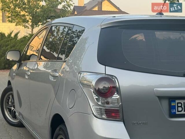 Серый Тойота Версо, объемом двигателя 2.23 л и пробегом 192 тыс. км за 8999 $, фото 41 на Automoto.ua