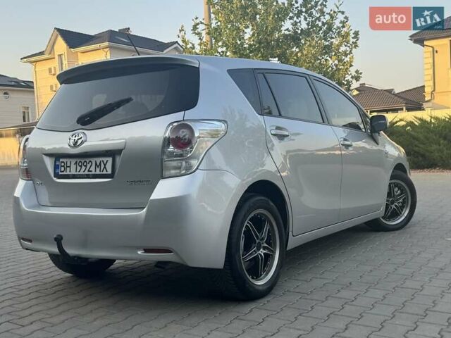 Серый Тойота Версо, объемом двигателя 2.23 л и пробегом 192 тыс. км за 8999 $, фото 20 на Automoto.ua