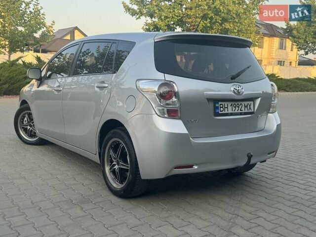 Серый Тойота Версо, объемом двигателя 2.23 л и пробегом 192 тыс. км за 8999 $, фото 36 на Automoto.ua