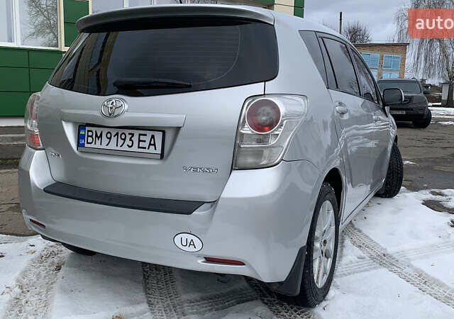Сірий Тойота Версо, об'ємом двигуна 2.2 л та пробігом 172 тис. км за 9000 $, фото 7 на Automoto.ua